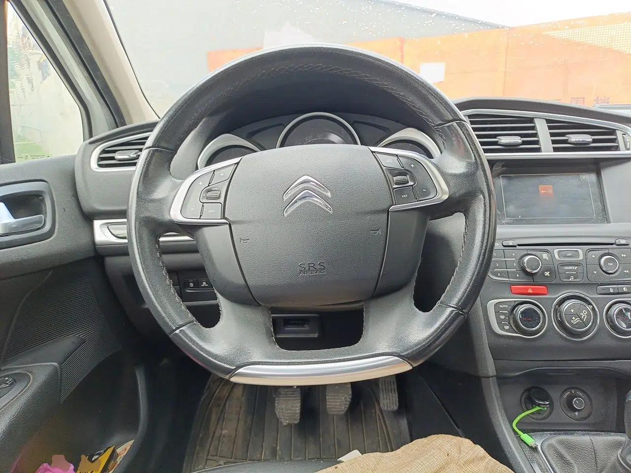 Citroen C4L 2014 1.8L Intelligent Drive Manual Version – Dynamic Edition — миниатюра 10
