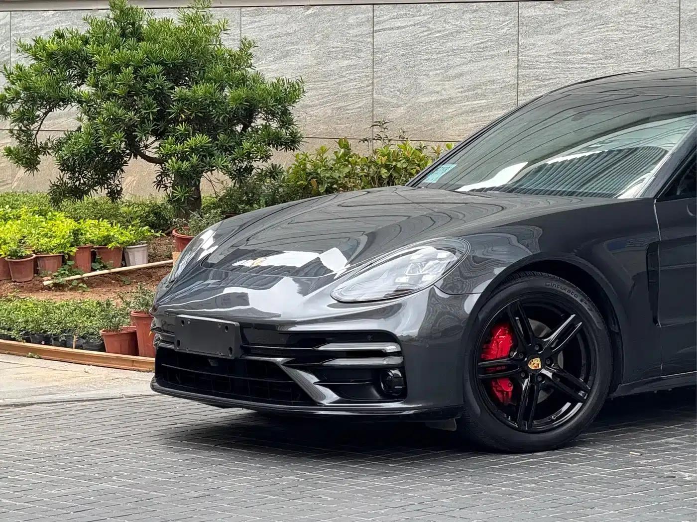 2017 Panamera Executive Long Wheelbase 3.0T — миниатюра 13