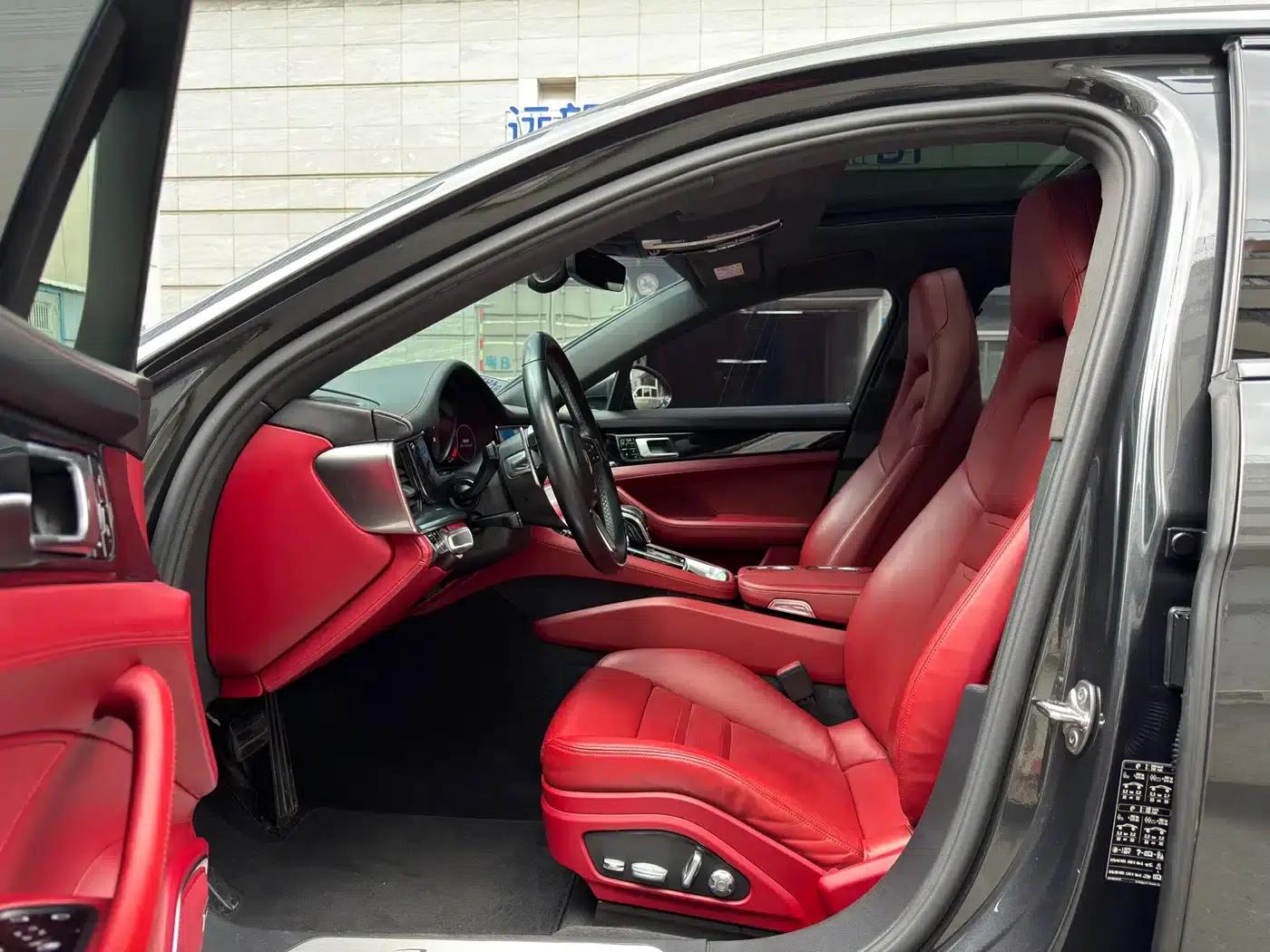 2017 Panamera Executive Long Wheelbase 3.0T — миниатюра 3