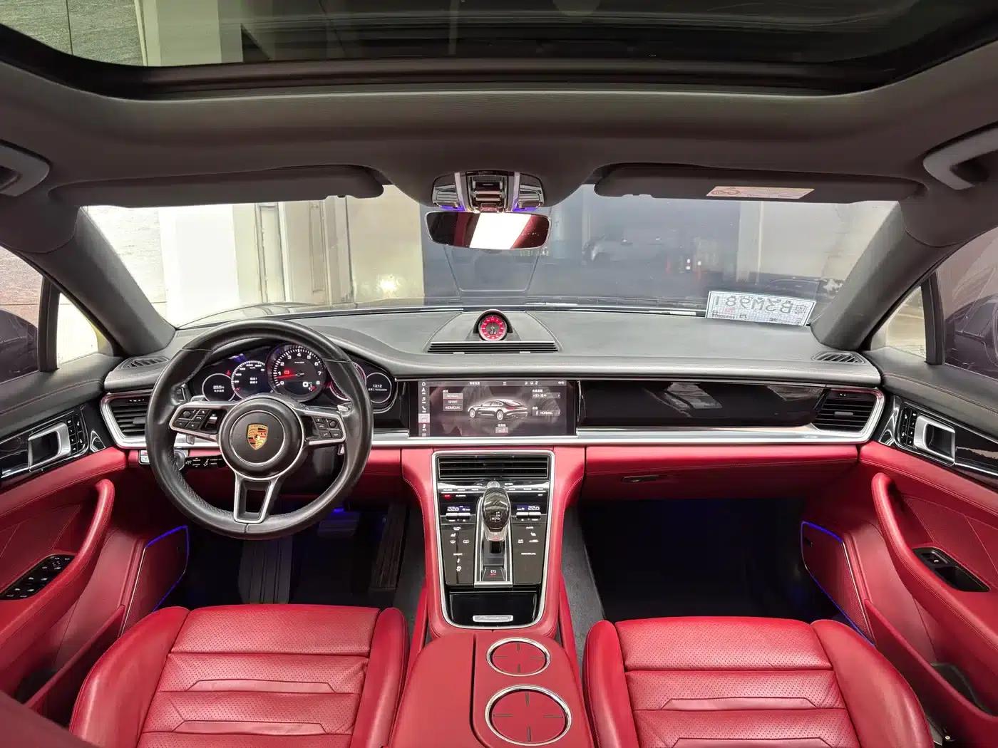 2017 Panamera Executive Long Wheelbase 3.0T — миниатюра 8