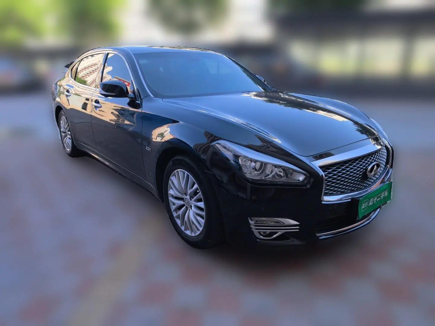 Infiniti Q70 2019 Q70L 2.0T Elite Plus Version — миниатюра 3