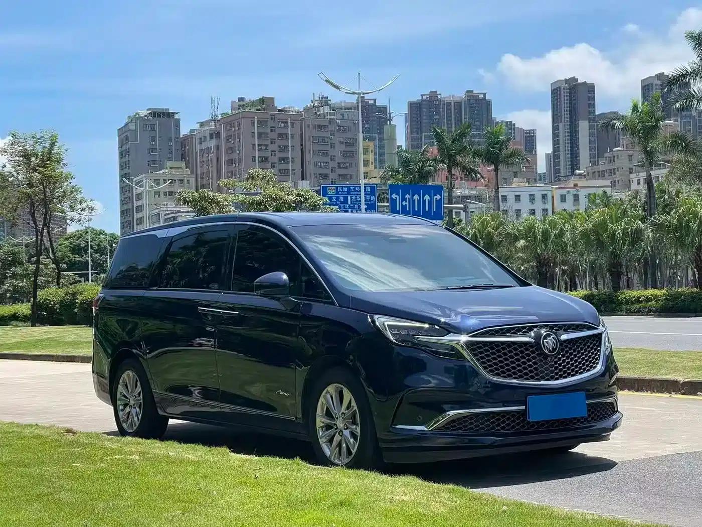 Buick GL8 2021 Avenir (4-seater premium edition) — миниатюра 3