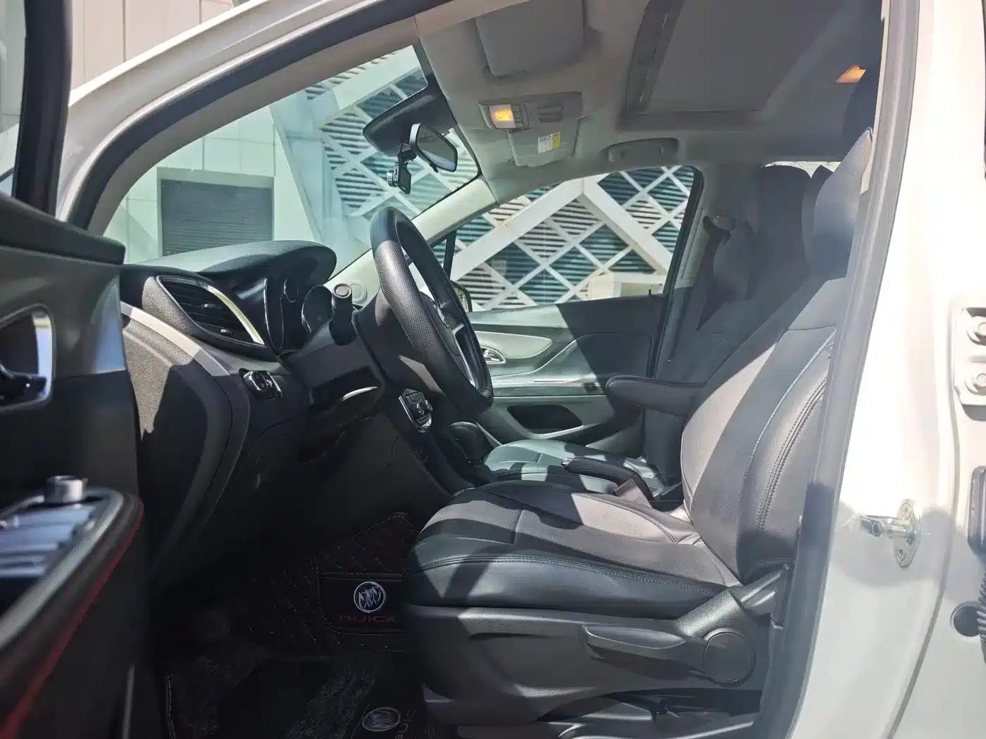 2016 Buick Encore 18T Automatic 2WD Urban Elite — миниатюра 7