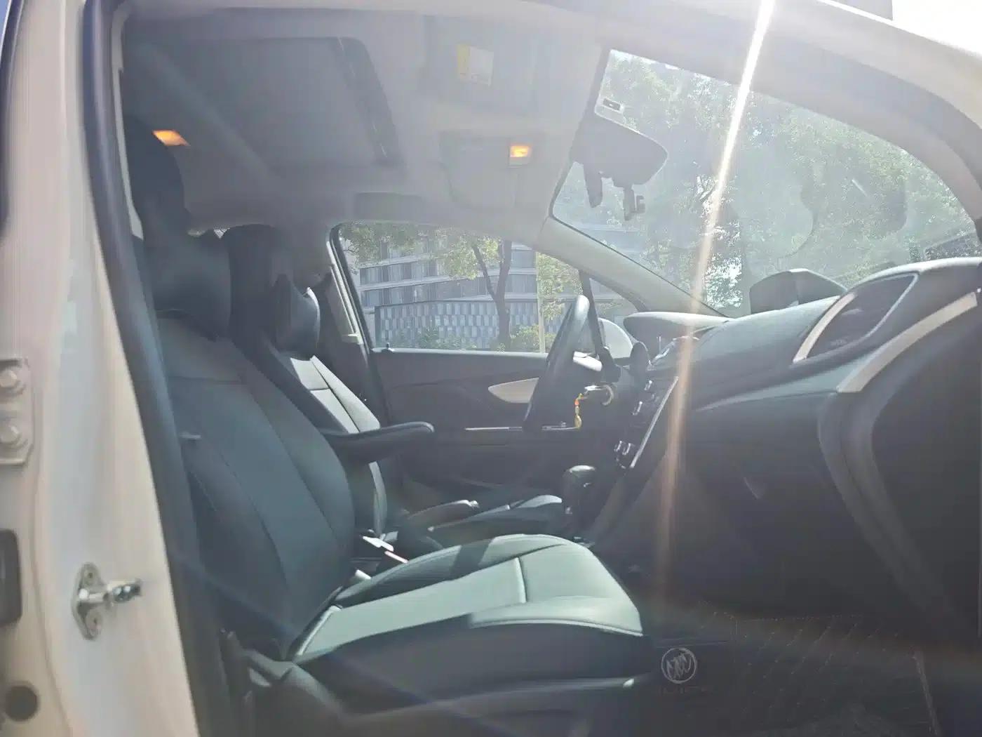 2016 Buick Encore 18T Automatic 2WD Urban Elite — миниатюра 9