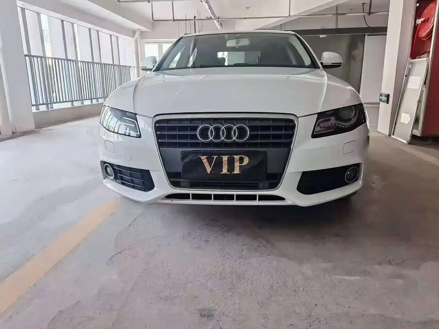 Audi A4L 2012 2.0 TFSI Automatic Comfort — миниатюра 1