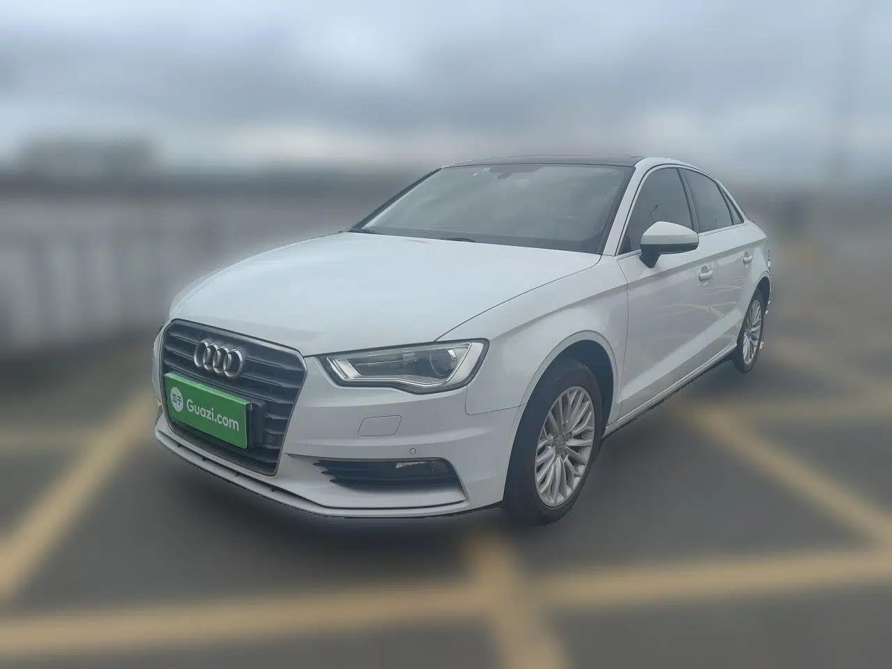 Audi A3 2016 Limousine 35 TFSI Prestige Edition — миниатюра 1