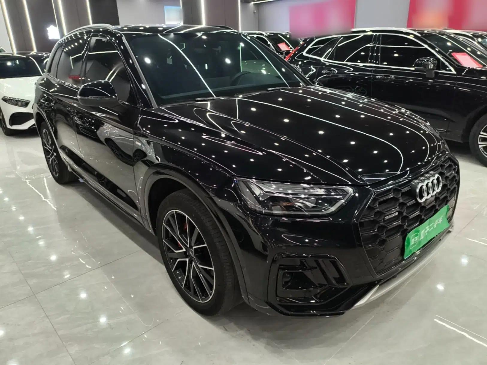Audi Q5L 2024 45 TFSI Luxury Dynamic Model — миниатюра 3