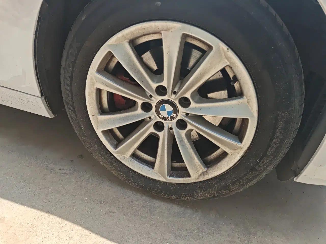 BMW 5 Series 2017 520Li Elegant Edition — миниатюра 8