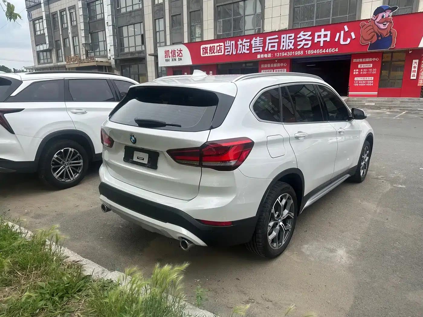 BMW X1 2022 sDrive20Li Premium — миниатюра 4