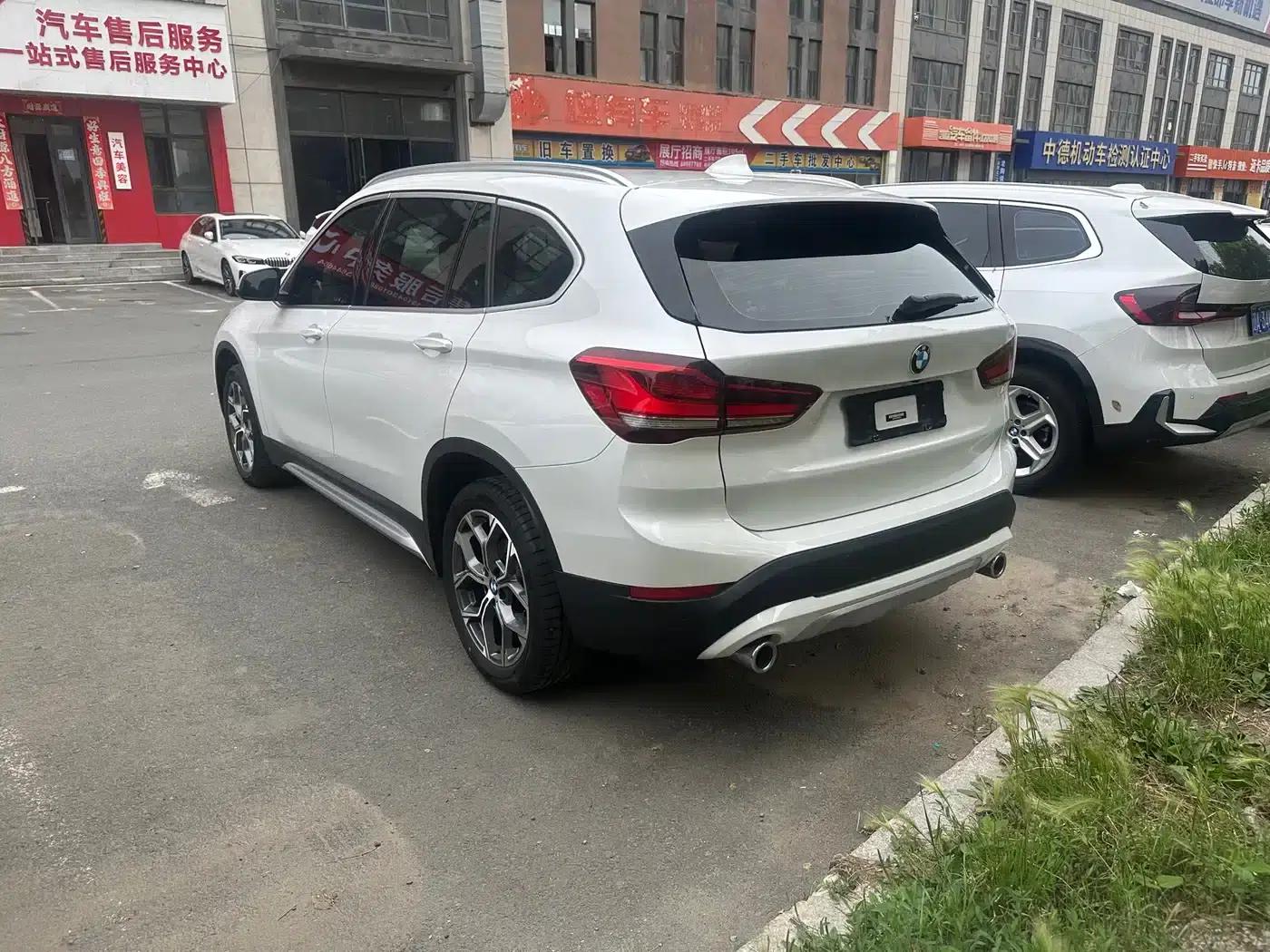 BMW X1 2022 sDrive20Li Premium — миниатюра 6