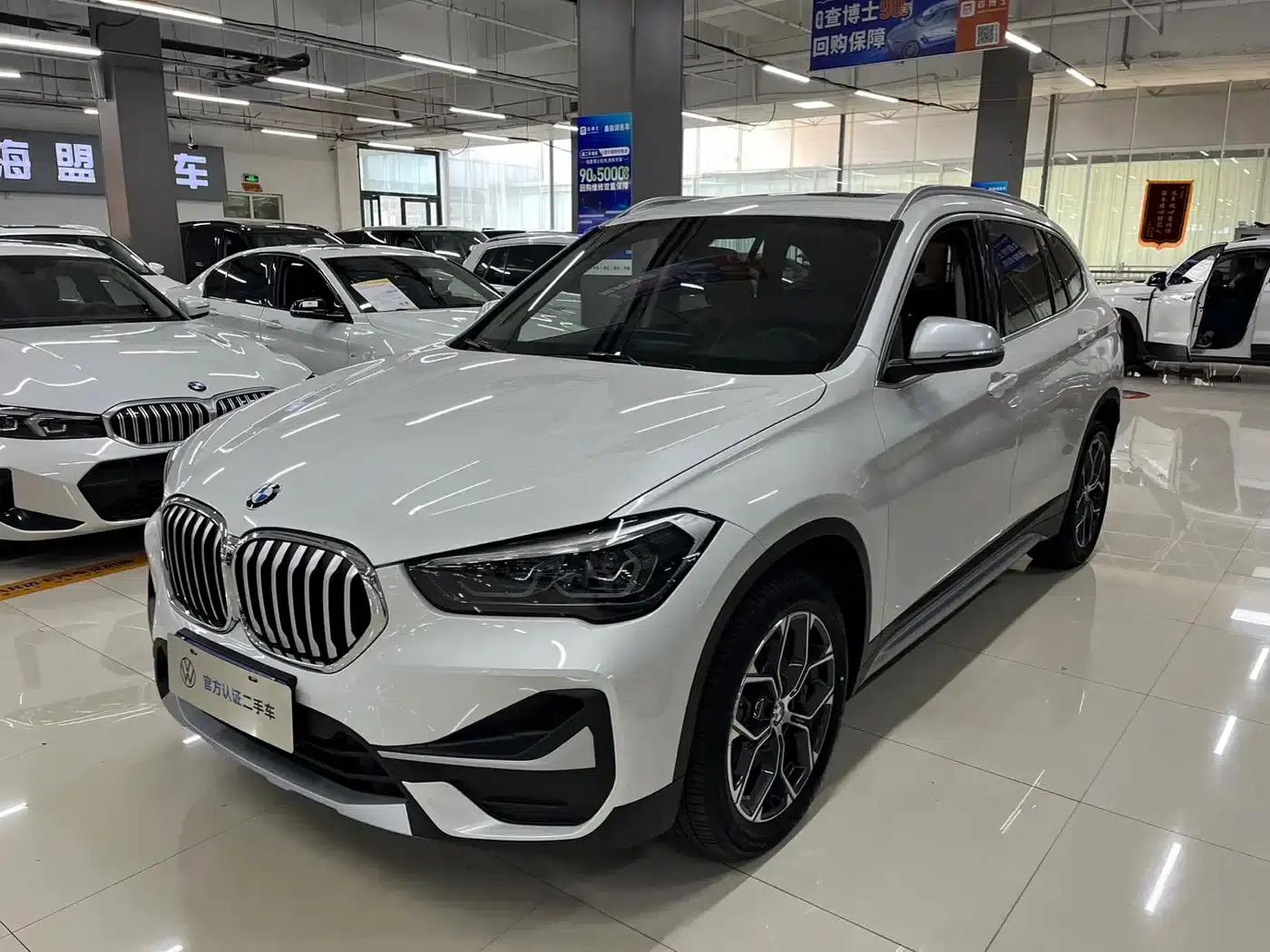 BMW X1 2022 sDrive20Li Fashion Edition — миниатюра 1