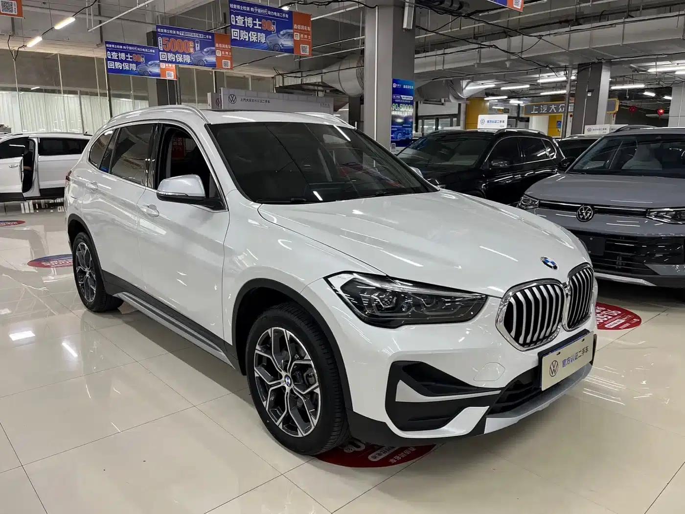 BMW X1 2022 sDrive20Li Fashion Edition — миниатюра 3