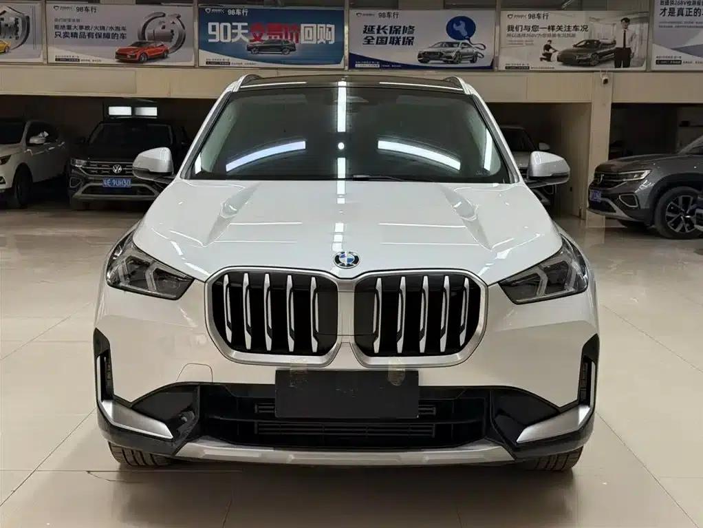 2023 BMW X1 sDrive20Li X Design Package — миниатюра 2
