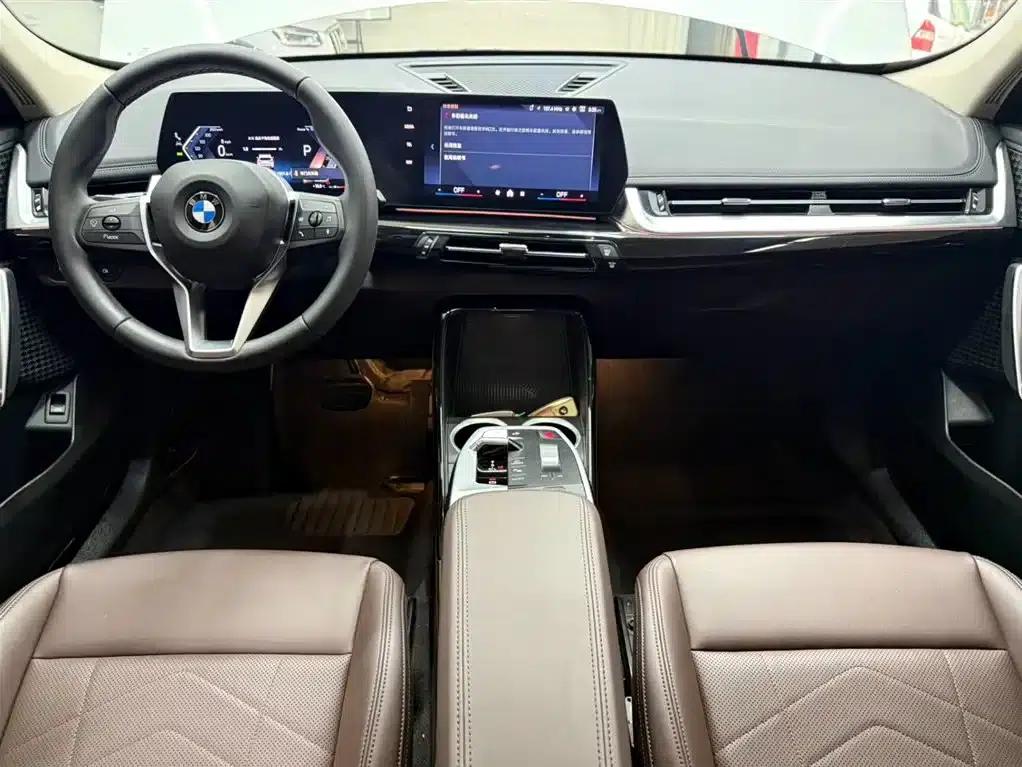 2023 BMW X1 sDrive20Li X Design Package — миниатюра 20