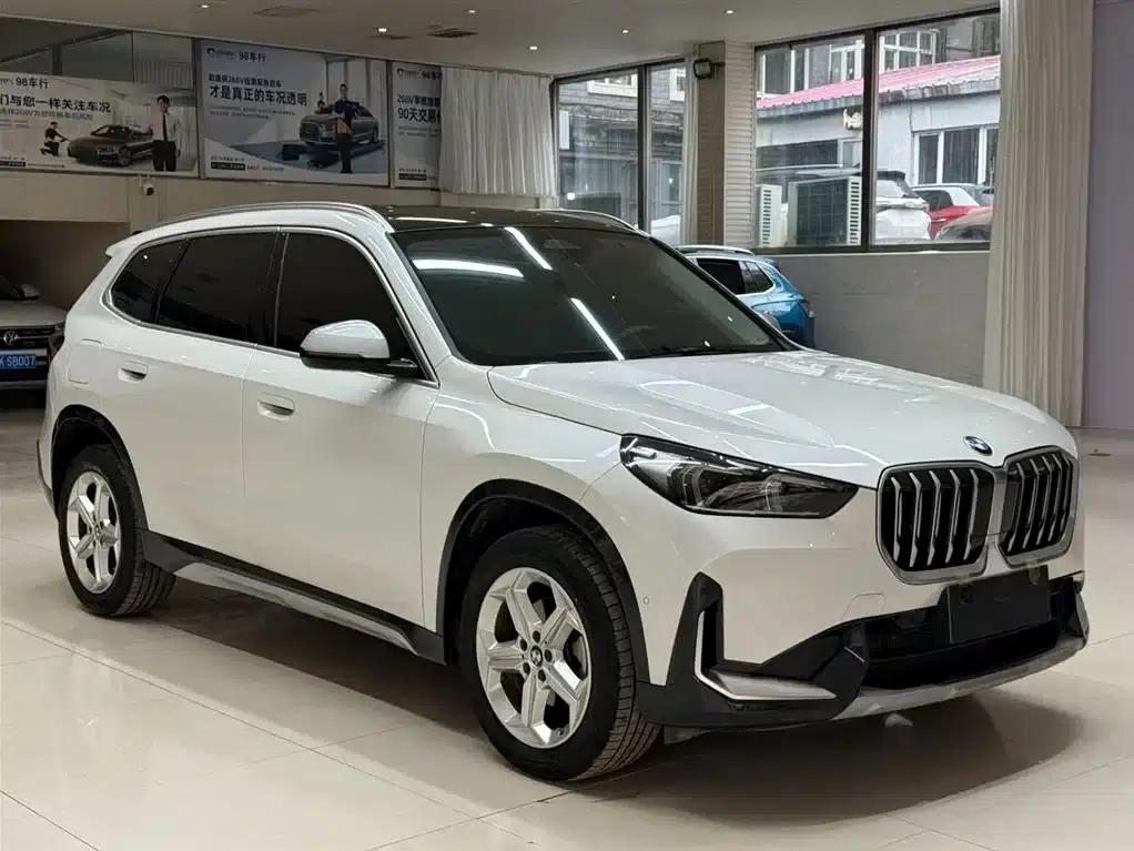 2023 BMW X1 sDrive20Li X Design Package — миниатюра 3