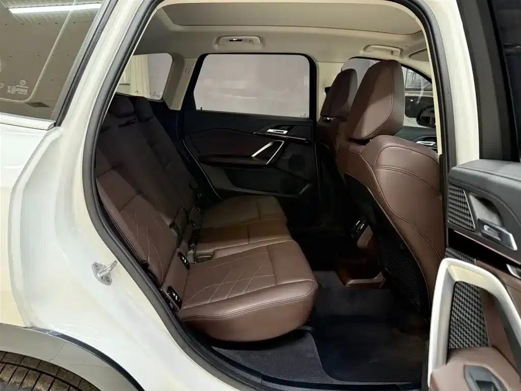 2023 BMW X1 sDrive20Li X Design Package — миниатюра 22