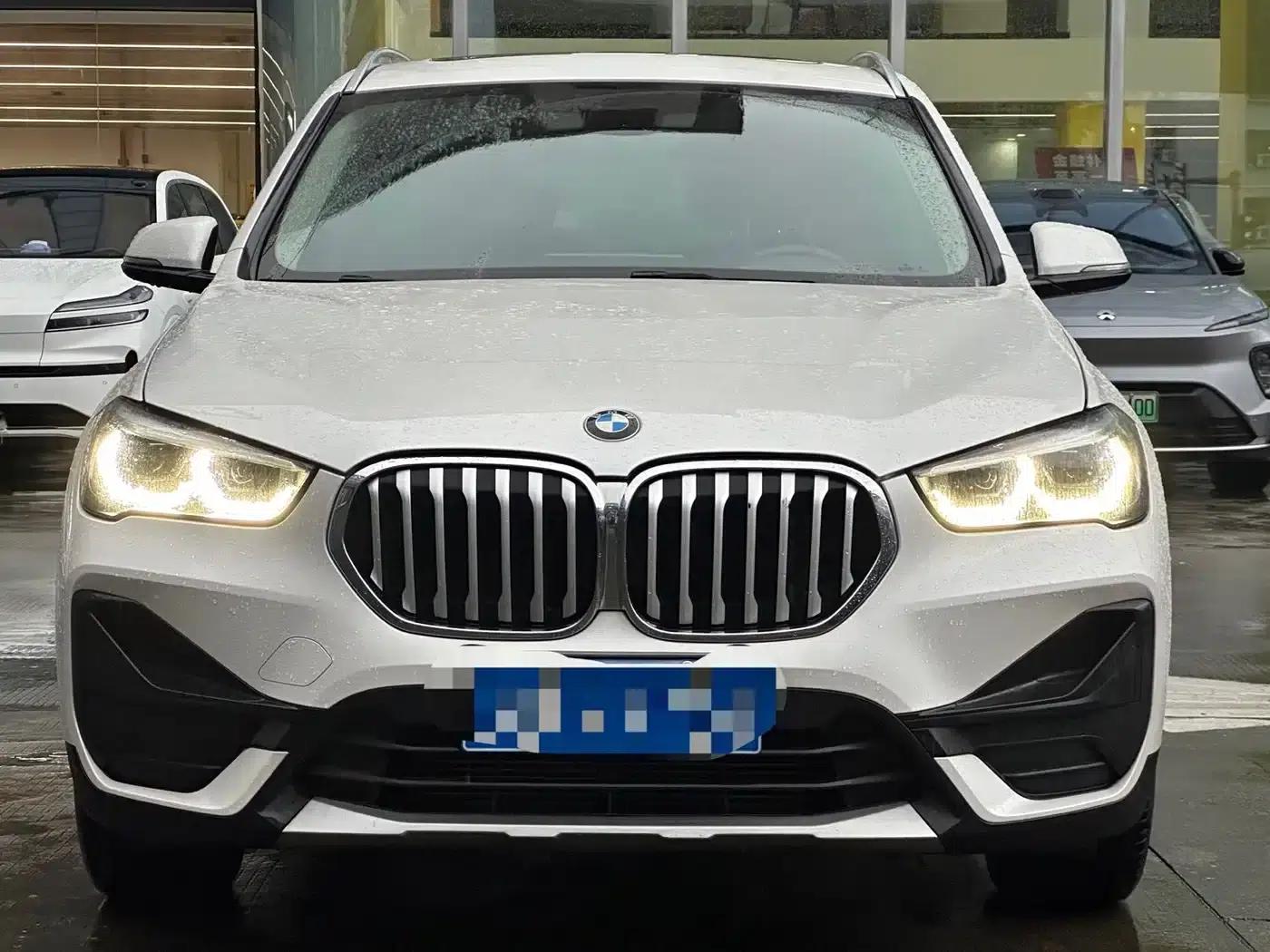 BMW X1 2021 Facelift sDrive20Li Fashion Edition — миниатюра 2