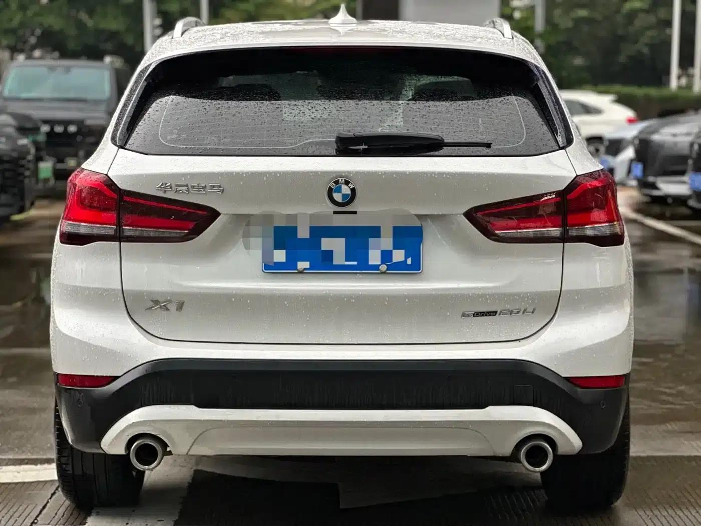 BMW X1 2021 Facelift sDrive20Li Fashion Edition — миниатюра 6