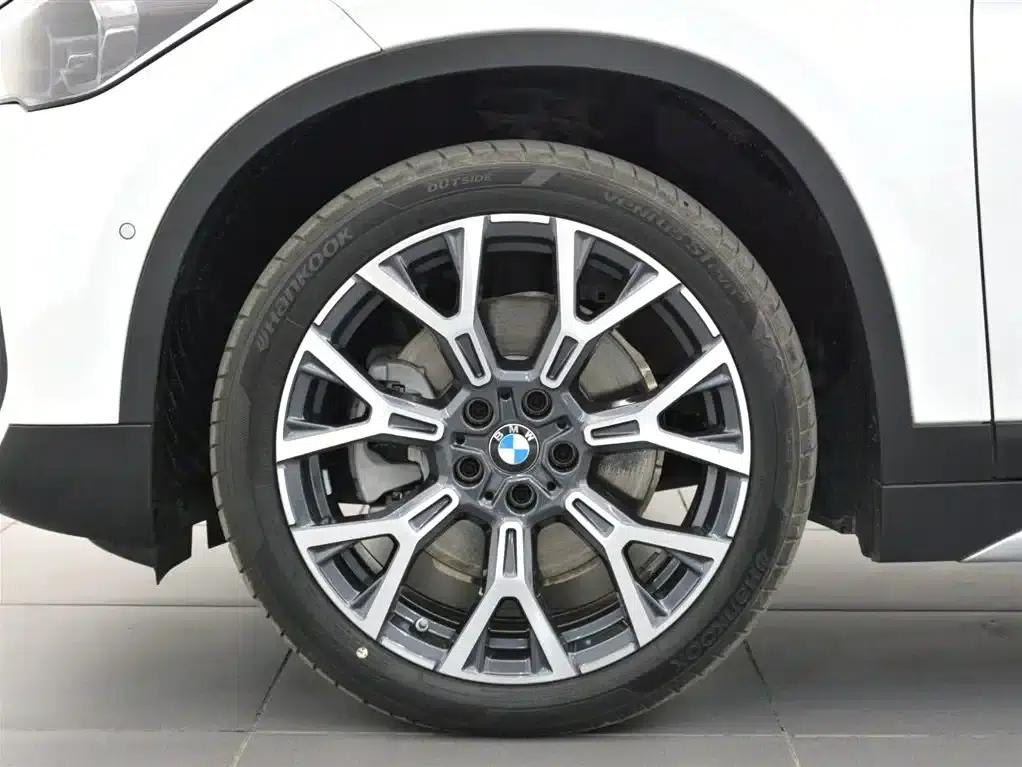 BMW X1 2021 xDrive25Li Premium — миниатюра 13