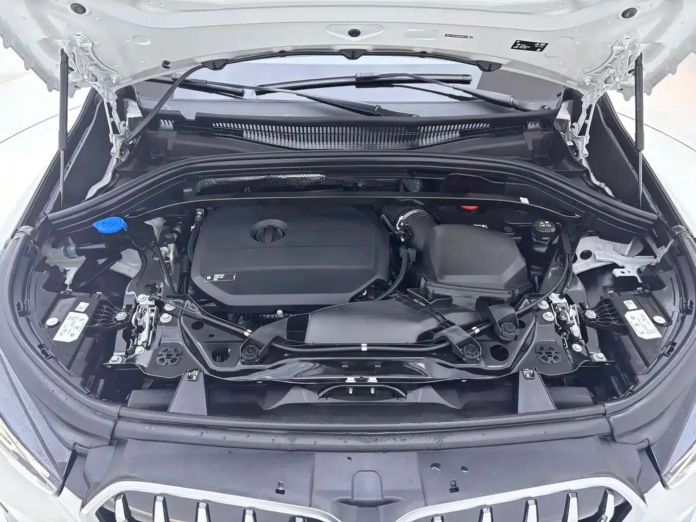 2023 BMW X1 sDrive20Li X Design Package — миниатюра 30