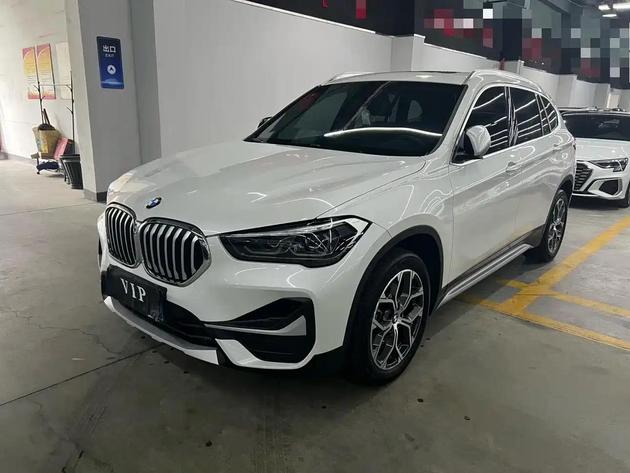 BMW X1 2022 sDrive20Li Fashion Edition — миниатюра 1