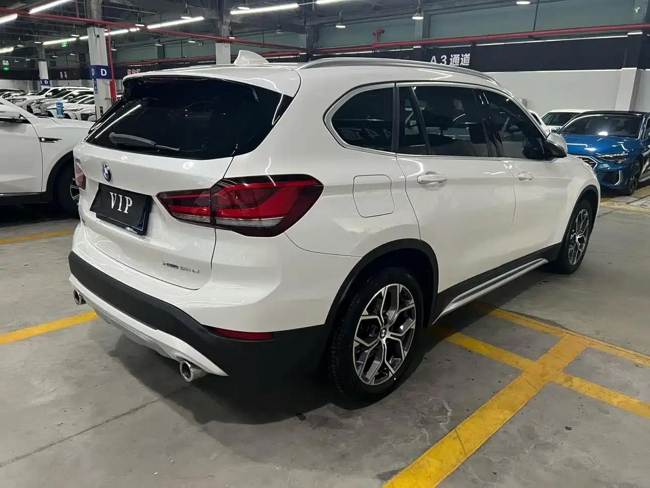 BMW X1 2022 sDrive20Li Fashion Edition — миниатюра 4