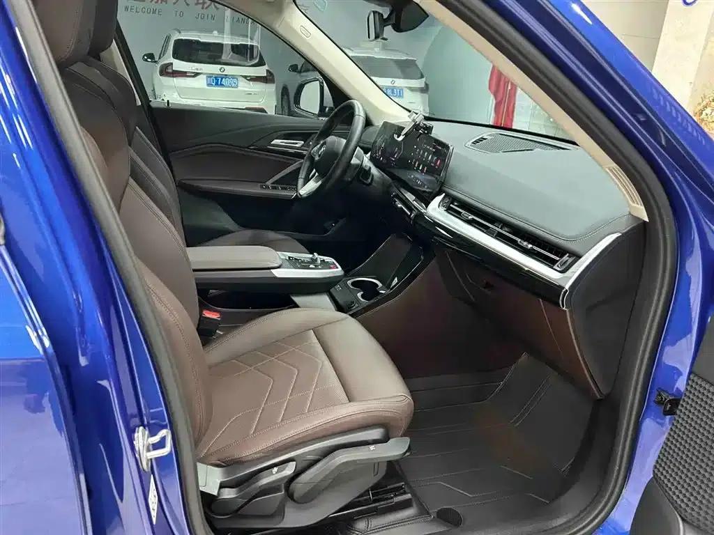 2023 BMW X1 sDrive20Li X Design Package — миниатюра 13