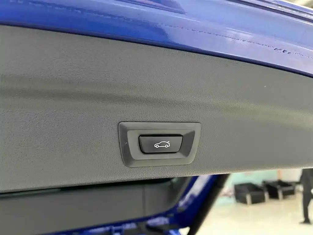 2023 BMW X1 sDrive20Li X Design Package — миниатюра 17