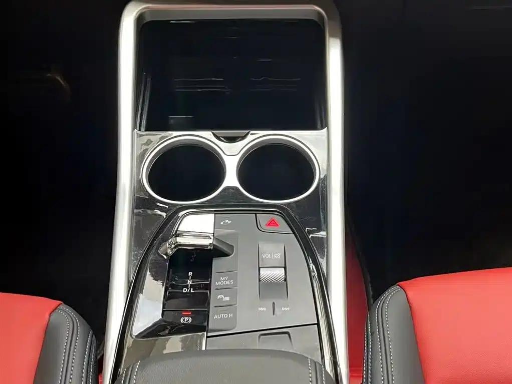 2023 BMW X1 sDrive25Li X Design Package — миниатюра 12