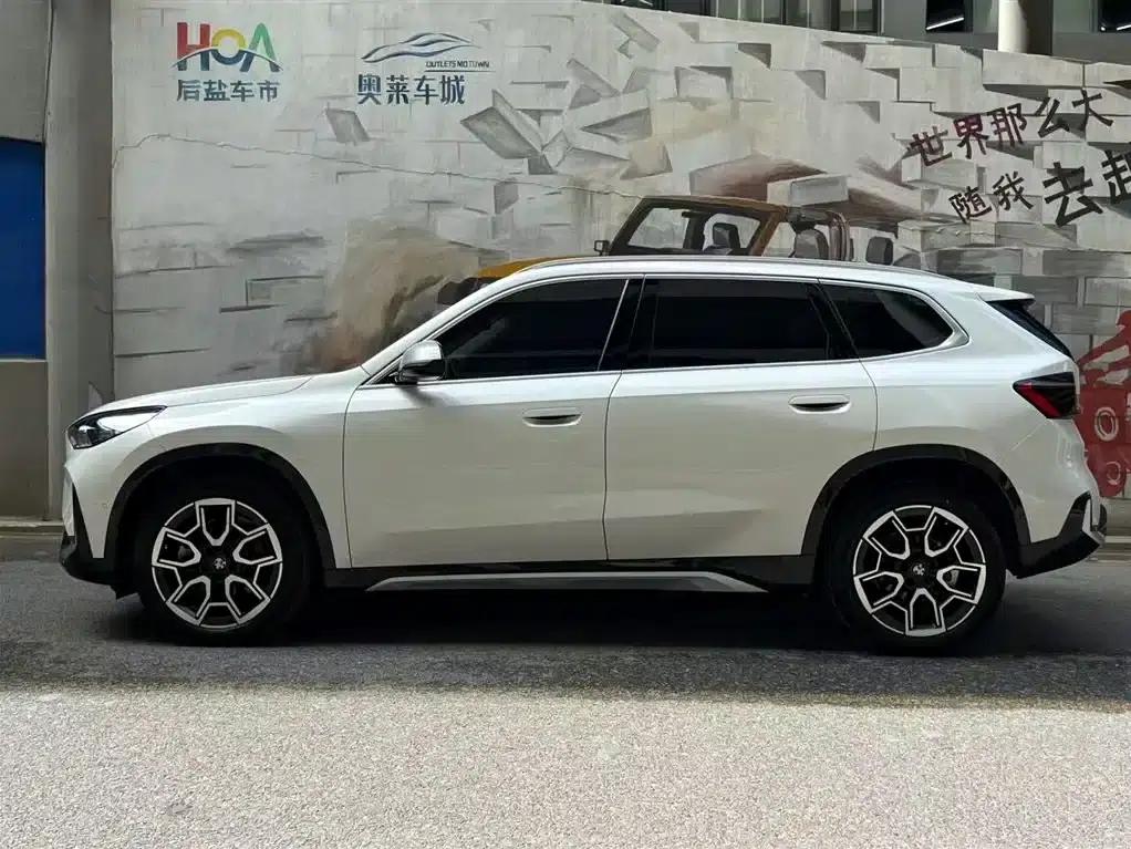 2023 BMW X1 sDrive25Li X Design Package — миниатюра 3