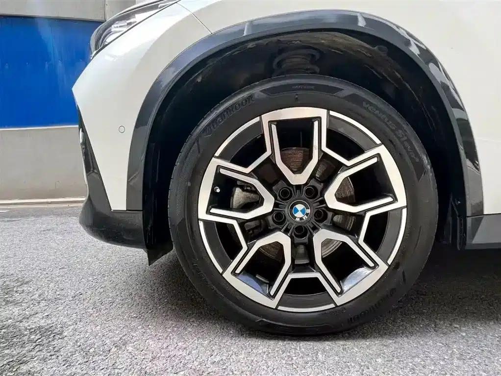 2023 BMW X1 sDrive25Li X Design Package — миниатюра 6