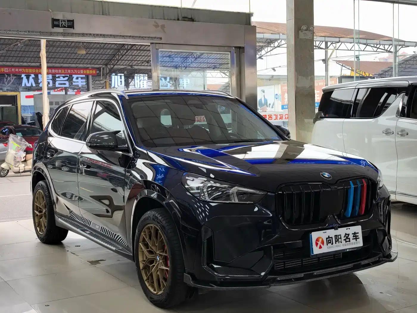 2023 BMW X1 sDrive20Li X Design Package — миниатюра 3