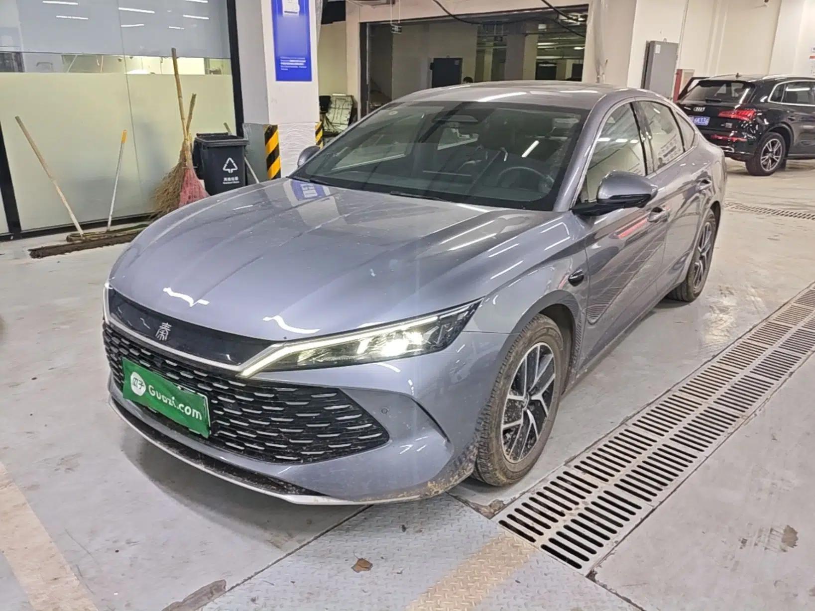BYD Qin L 2025 DM-i Smart Drive 80KM Superior Model — миниатюра 1