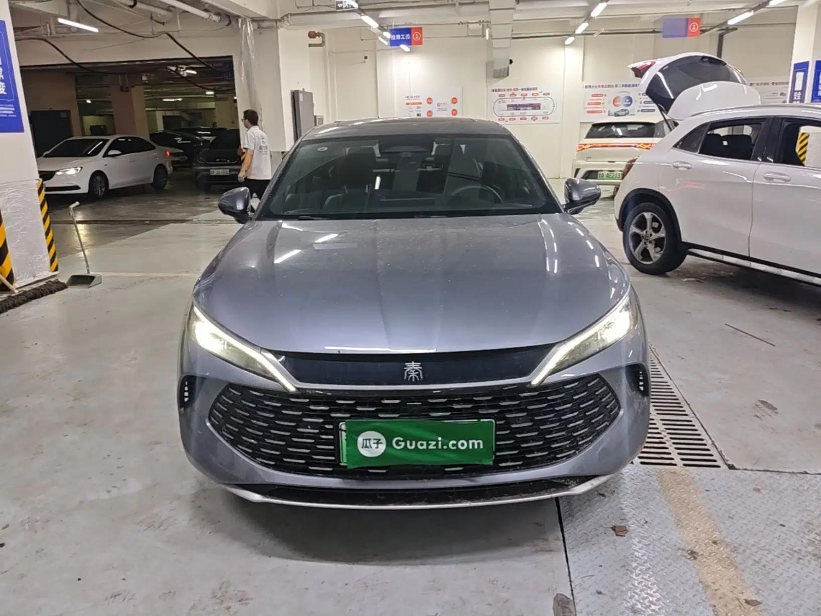 BYD Qin L 2025 DM-i Smart Drive 80KM Superior Model — миниатюра 2