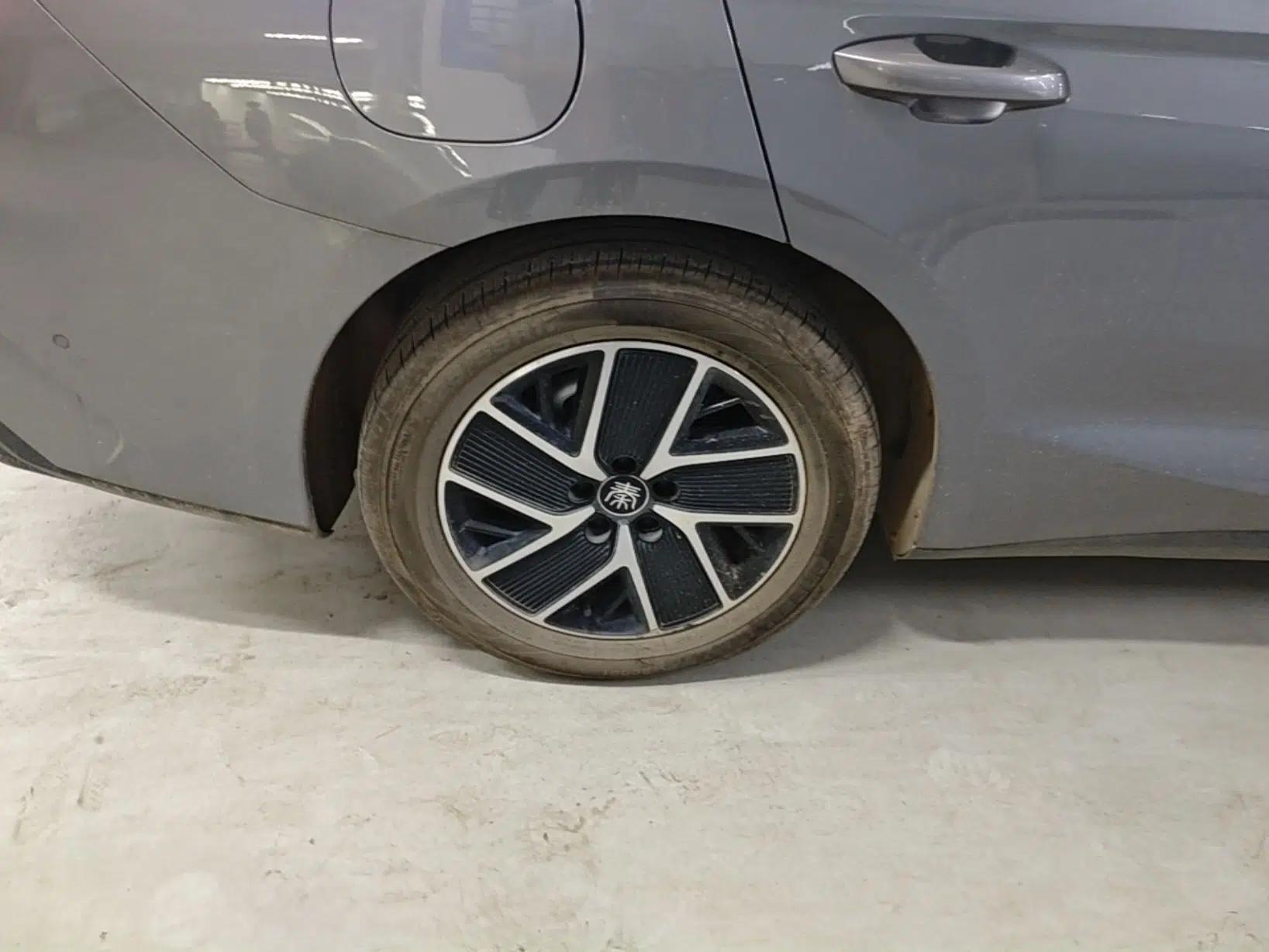 BYD Qin L 2025 DM-i Smart Drive 80KM Superior Model — миниатюра 11