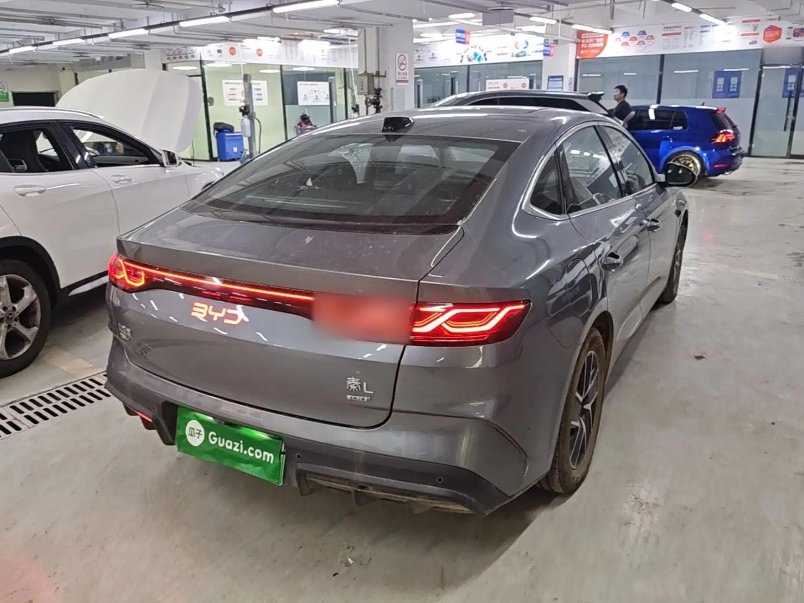 BYD Qin L 2025 DM-i Smart Drive 80KM Superior Model — миниатюра 6