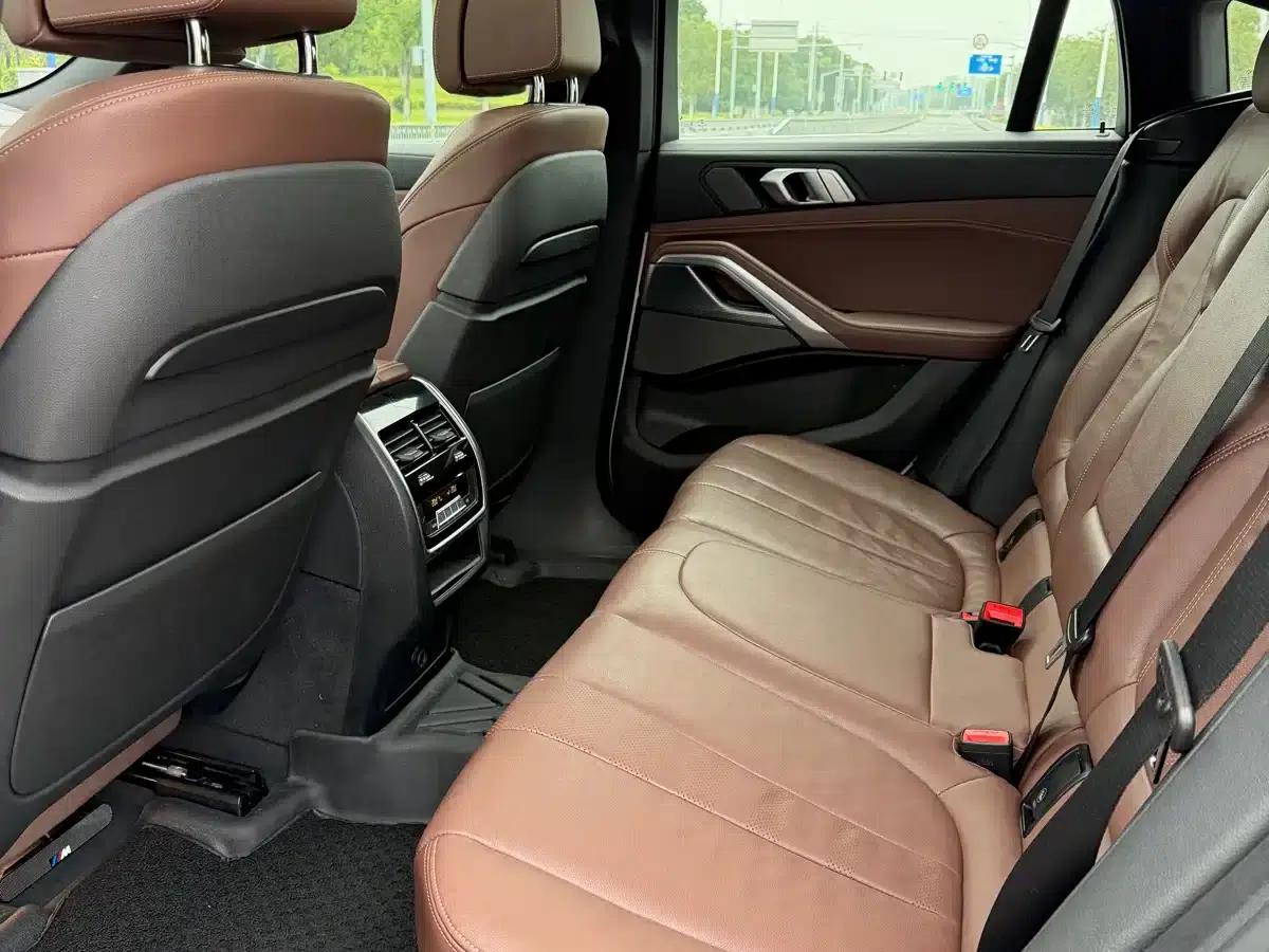 BMW X6 2020 xDrive40i Luxury M Sport Package — миниатюра 5