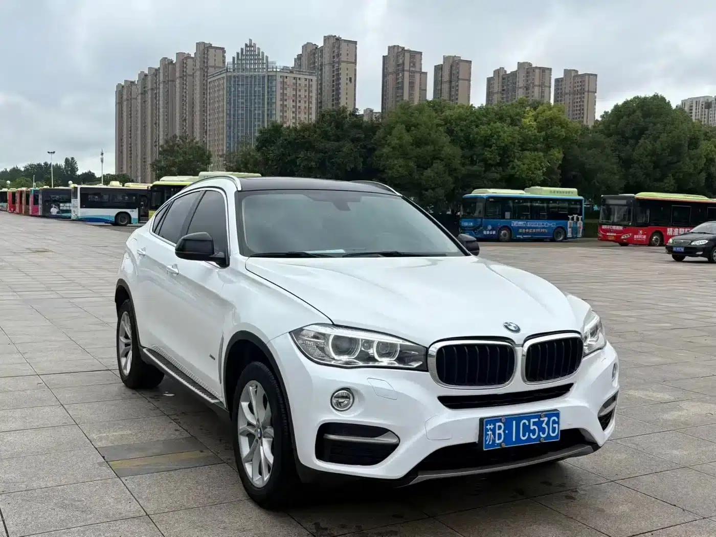 BMW X6 2015 xDrive35i Luxury — миниатюра 3