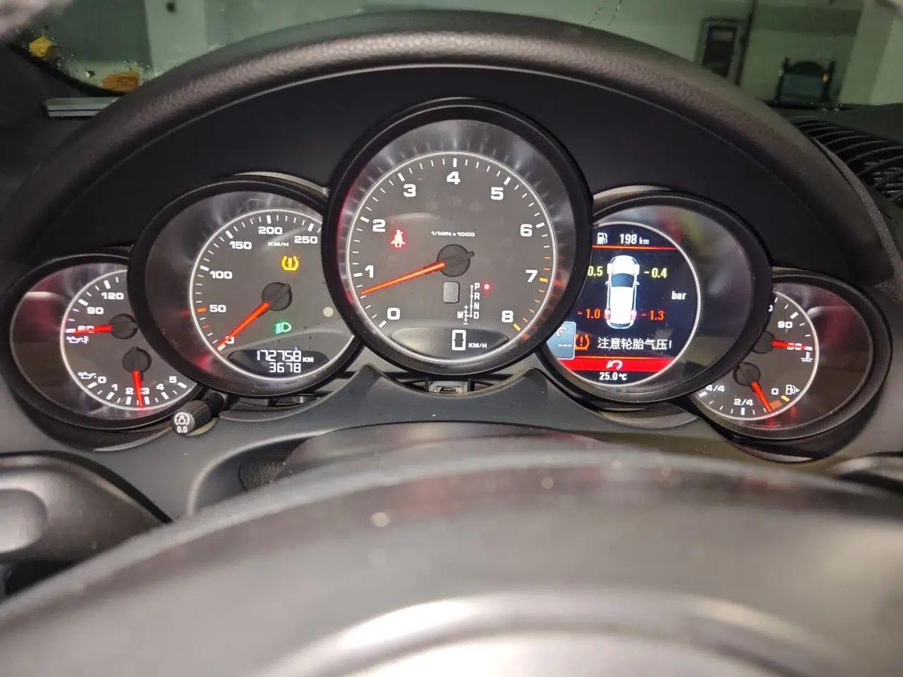 Porsche Cayenne 2011 Cayenne 3.0T — миниатюра 11
