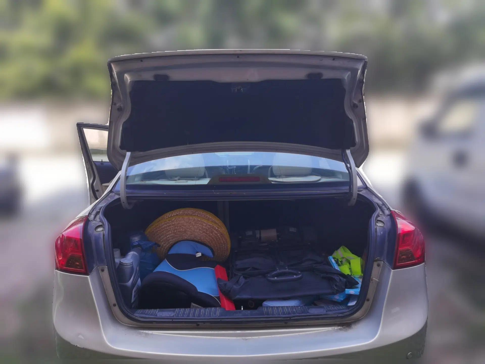 Buick Excelle 2013 1.5L Automatic Classic Model — миниатюра 19