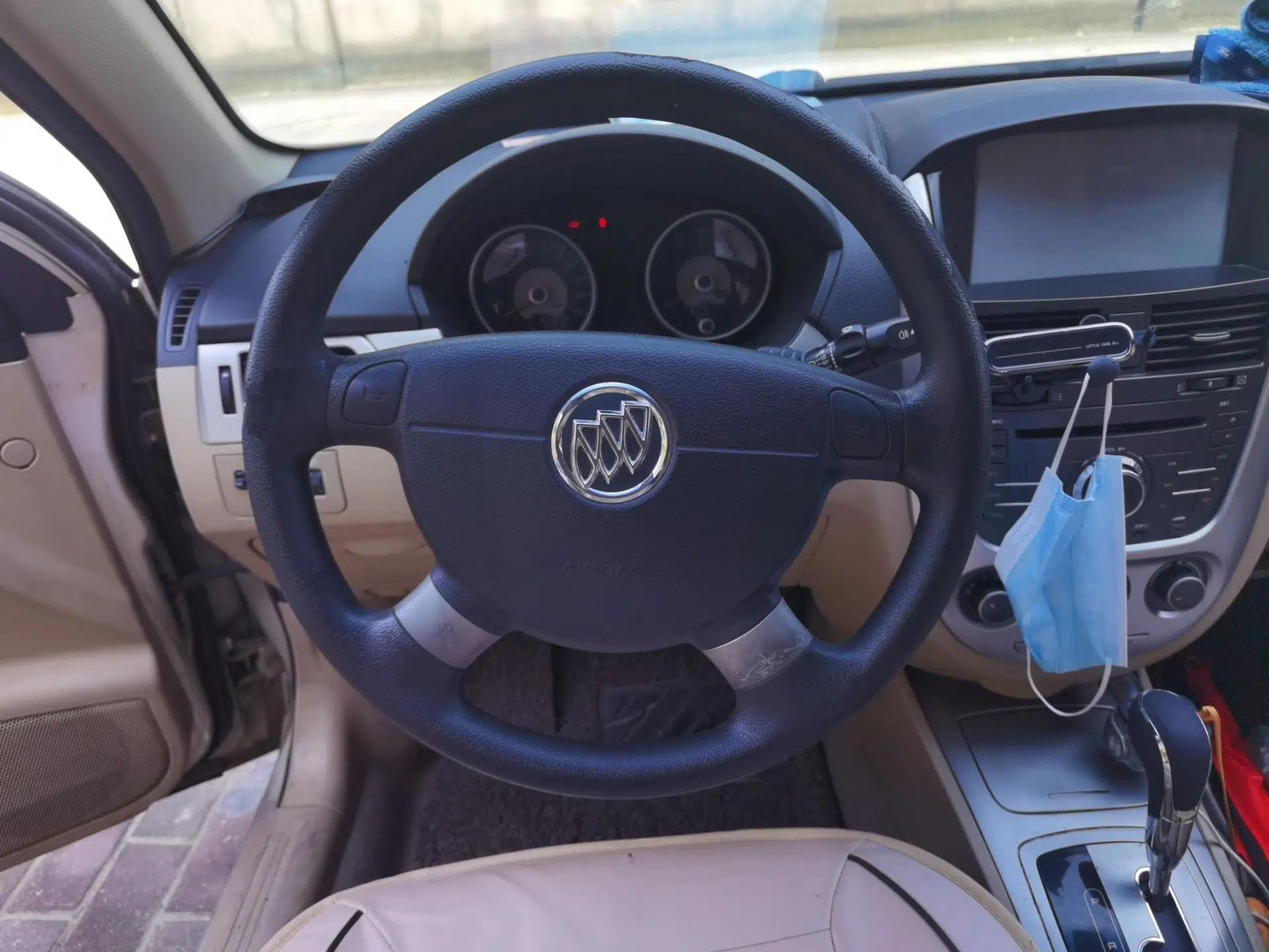 Buick Excelle 2013 1.5L Automatic Classic Model — миниатюра 10