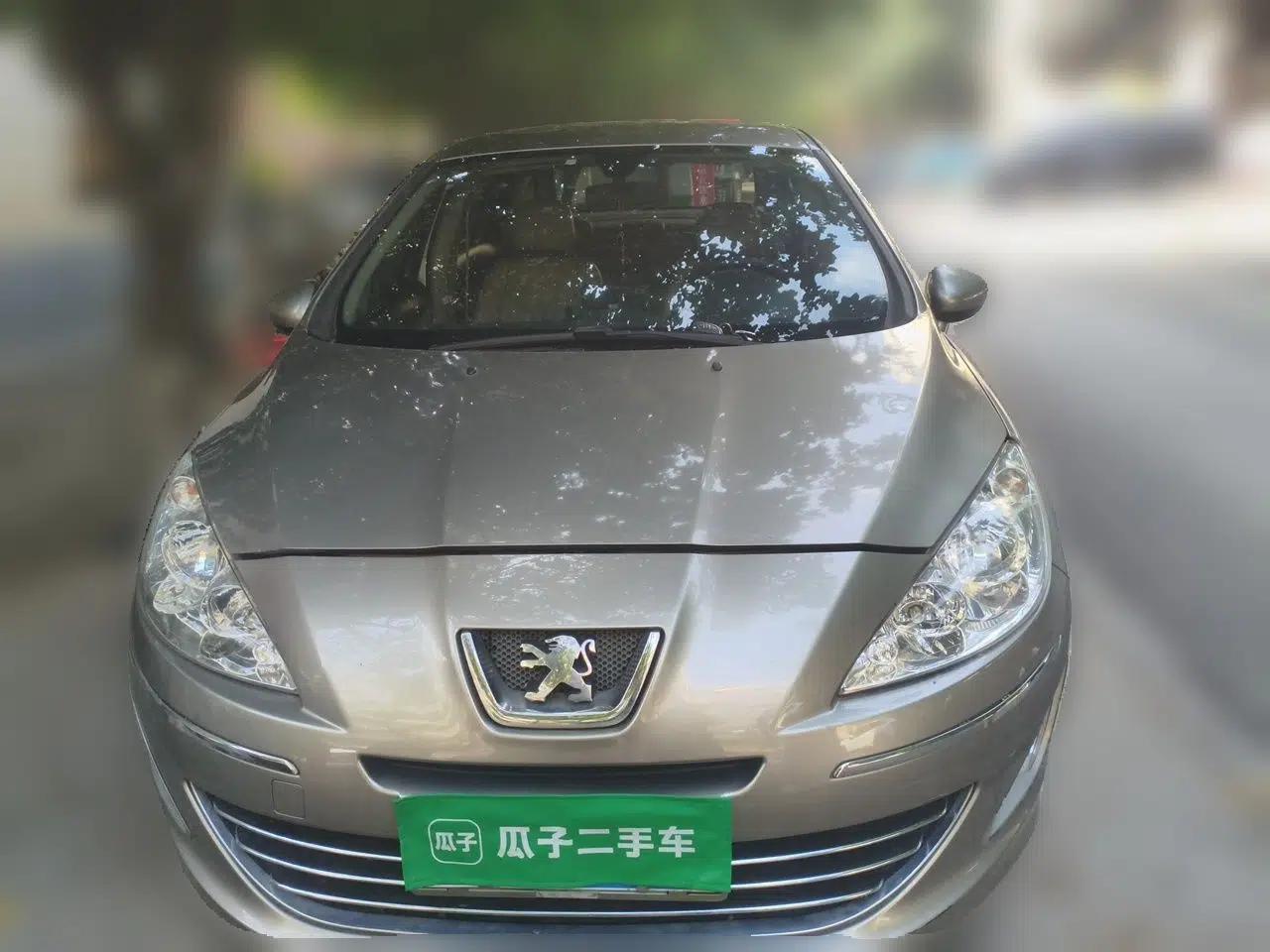 Peugeot 408 2011 1.6L Manual Comfort Edition — миниатюра 2