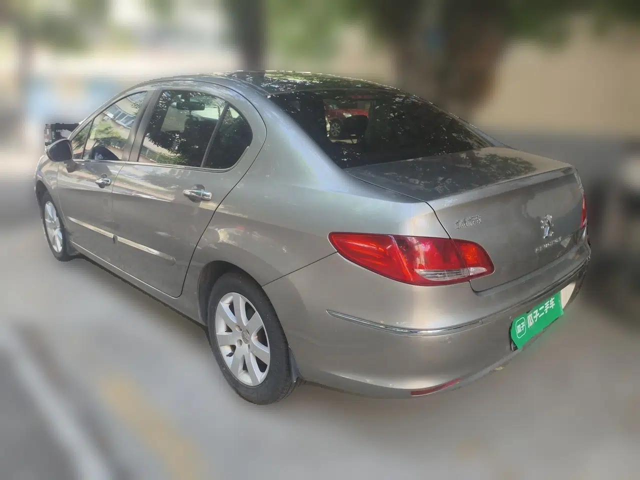 Peugeot 408 2011 1.6L Manual Comfort Edition — миниатюра 4