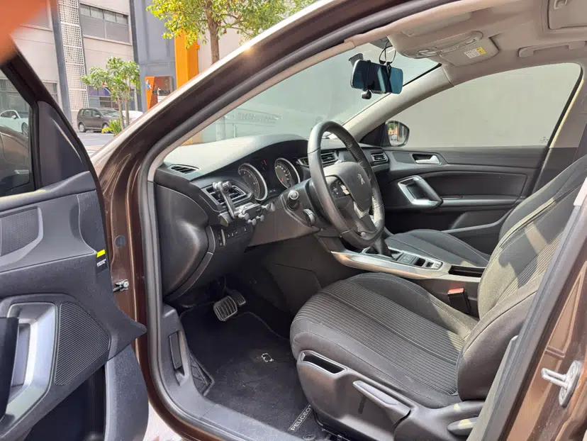 Peugeot 408 2014 1.8L Automatic Luxury Edition — миниатюра 19