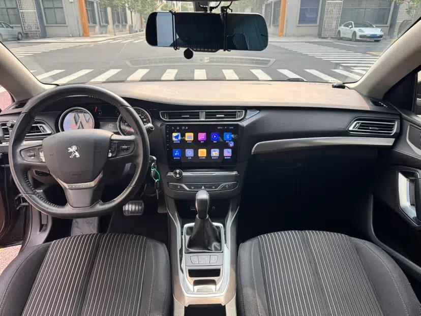 Peugeot 408 2014 1.8L Automatic Luxury Edition — миниатюра 21