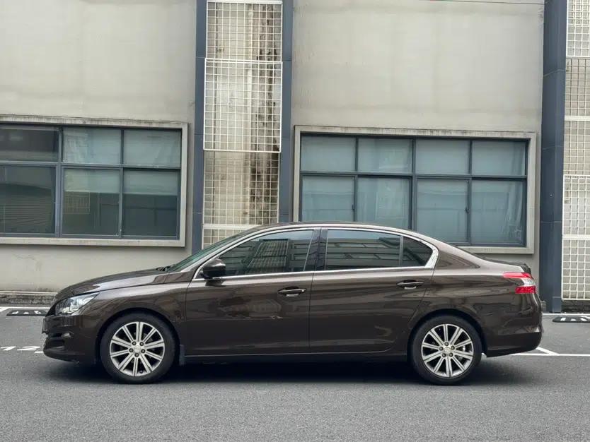 Peugeot 408 2014 1.8L Automatic Luxury Edition — миниатюра 4