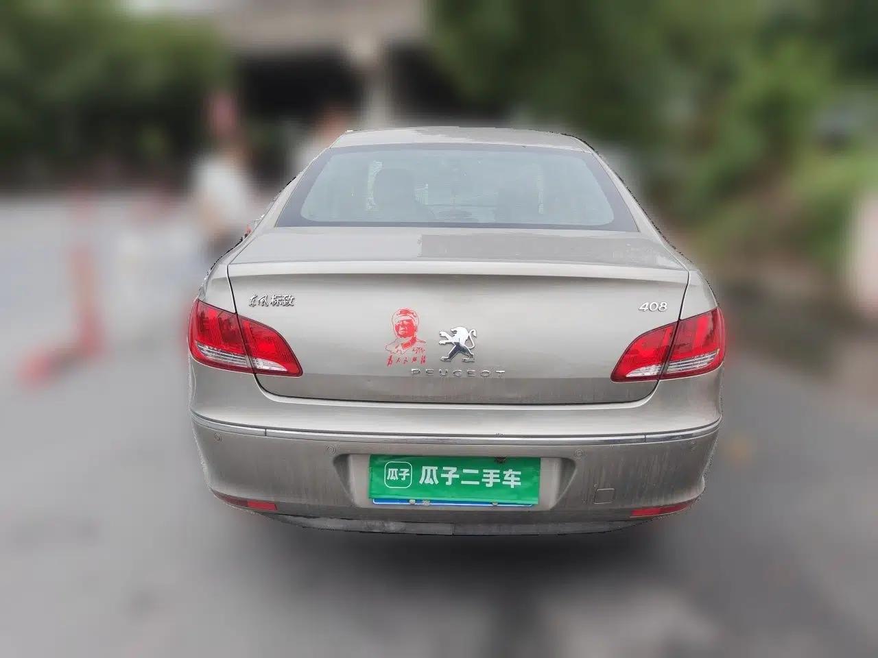 Peugeot 408 2011 2.0L Manual Comfort Edition — миниатюра 5