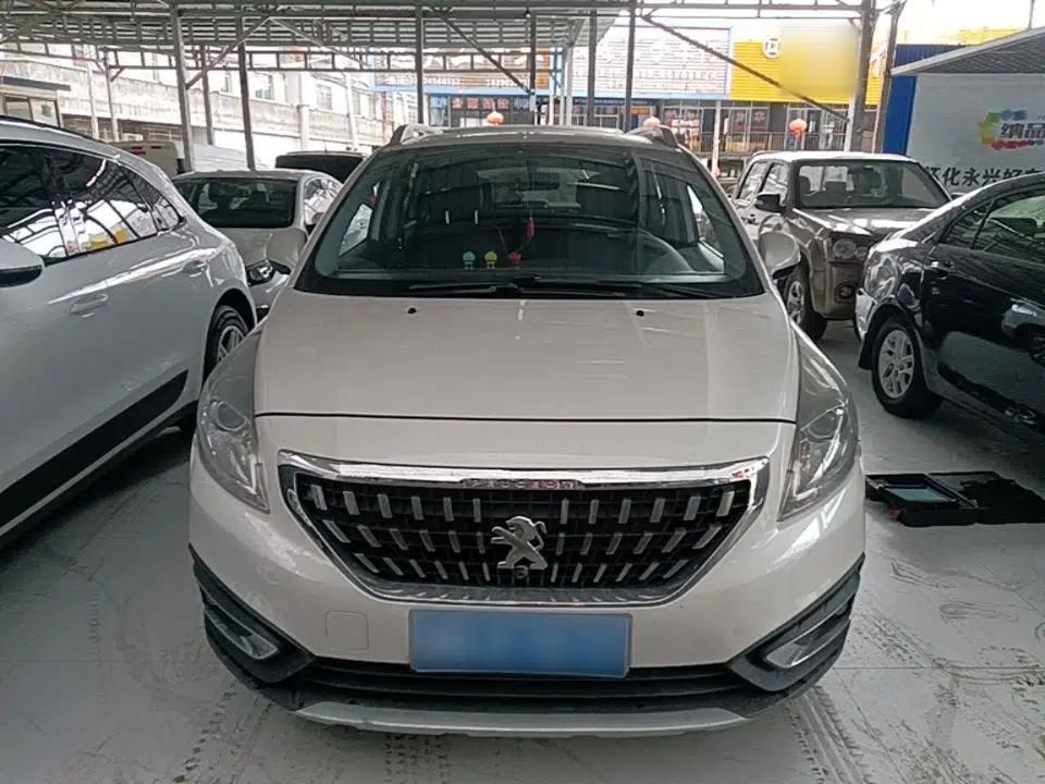Peugeot 3008 2019 350THP Automatic Leading Edition — миниатюра 2