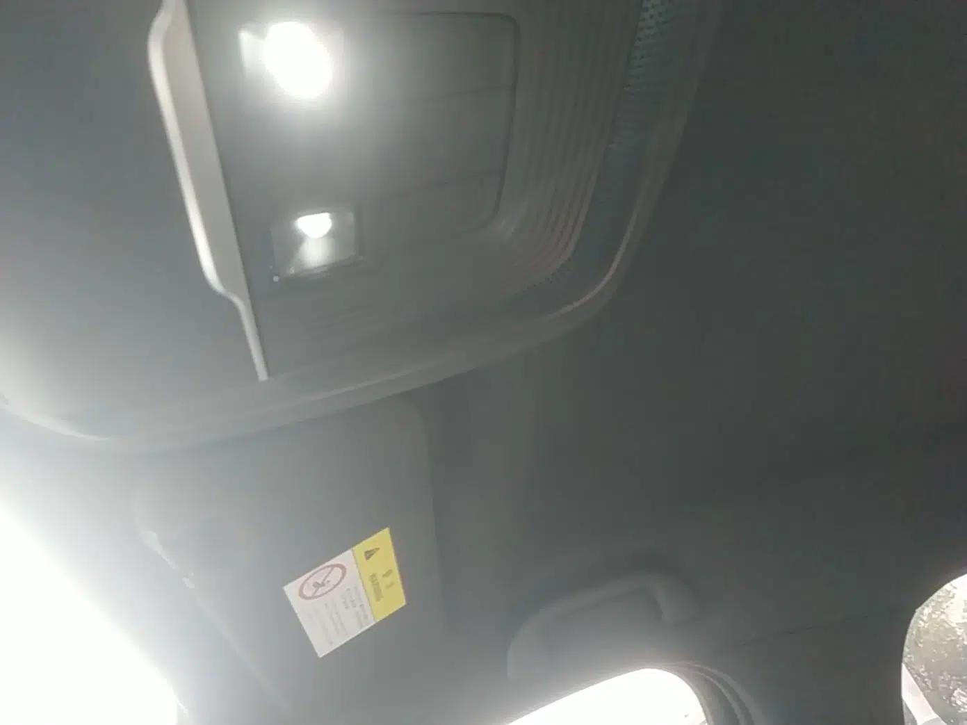 BYD Qin PLUS 2024 HONOR Edition DM-i 55KM Leading Model — миниатюра 21