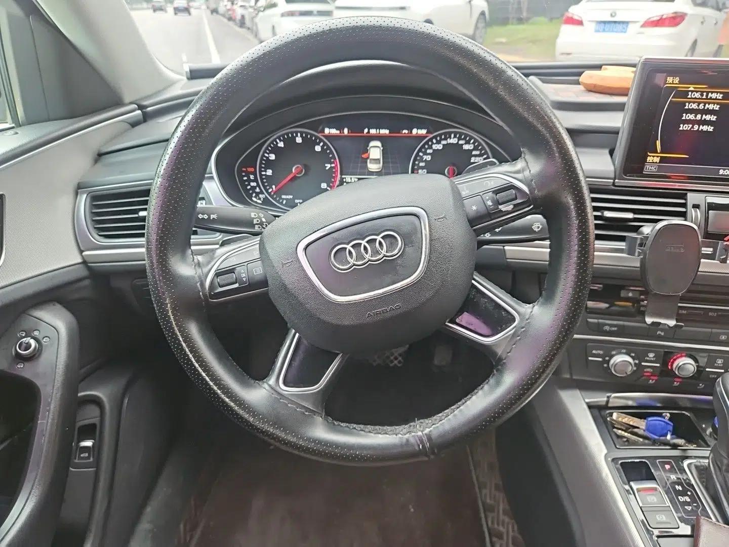 Audi A6L 2018 30th Anniversary Edition 35 TFSI Fashion Model — миниатюра 10